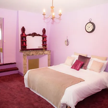 Chateau De Barsous Guest house