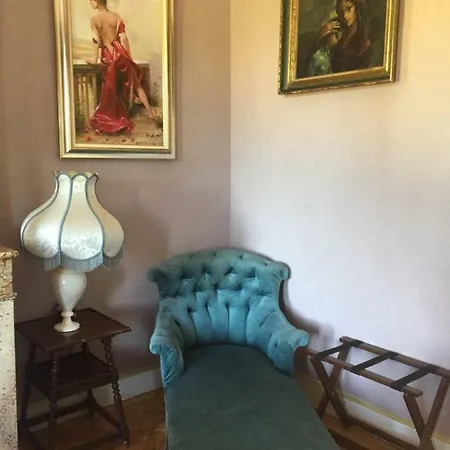 Chateau De Barsous